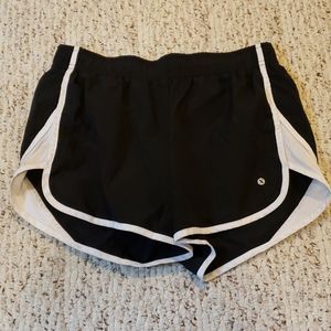 Running shorts